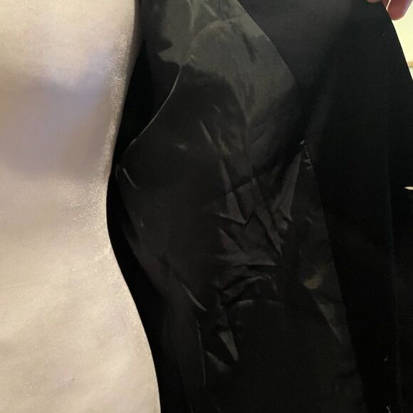 JustFab Long BlacK Button Blazer with Cuffed Designed Sleeves - Size M - Picture 11 of 13